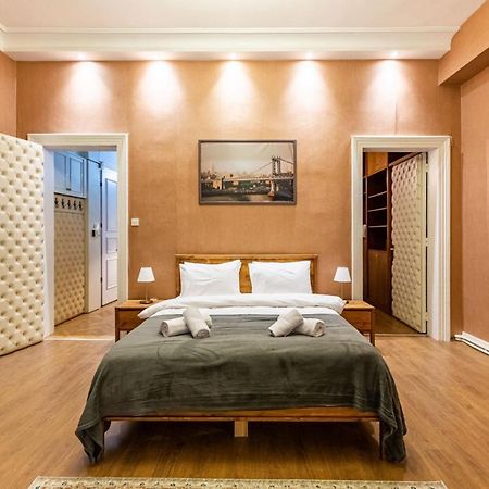 Historical Flat With A Lovely Sea View In Beyoglu Κωνσταντινούπολη Εξωτερικό φωτογραφία