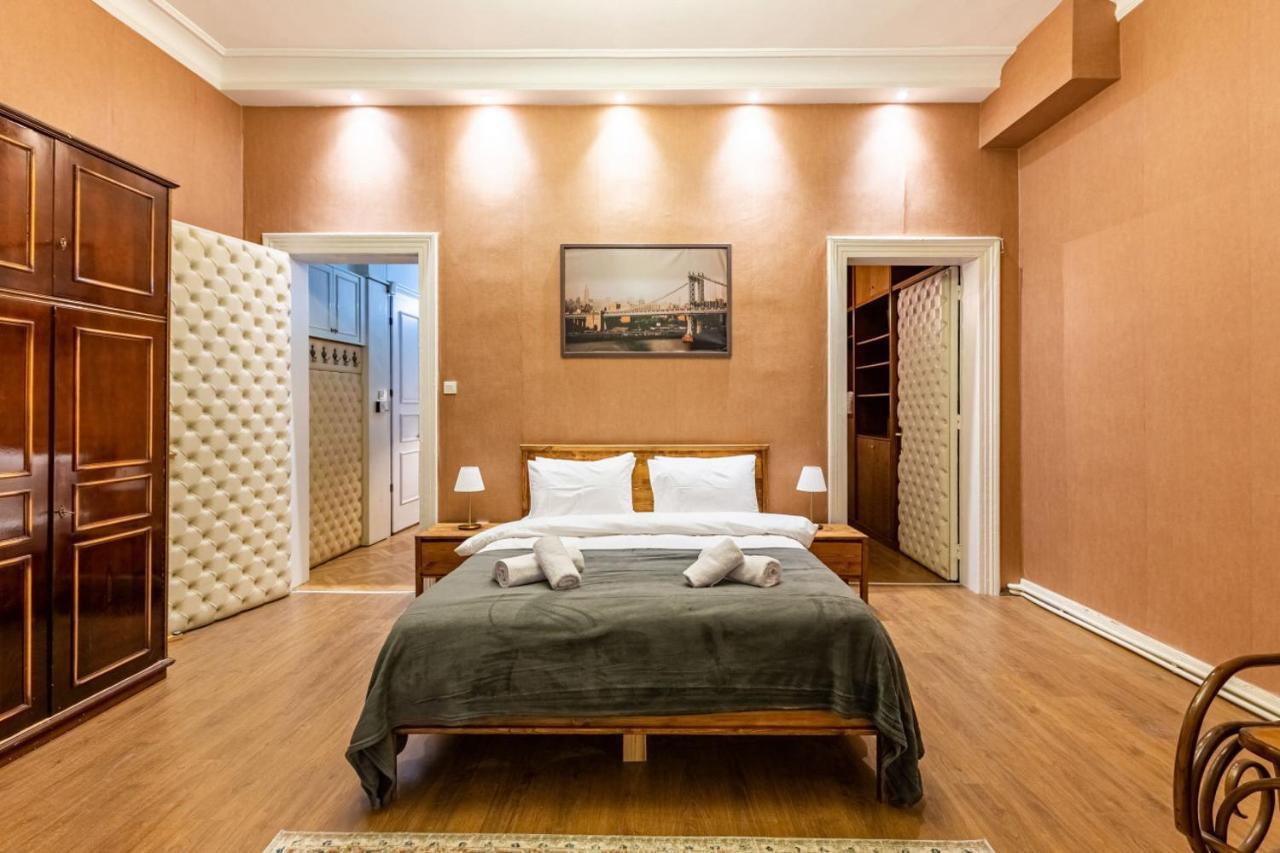 Historical Flat With A Lovely Sea View In Beyoglu Κωνσταντινούπολη Εξωτερικό φωτογραφία