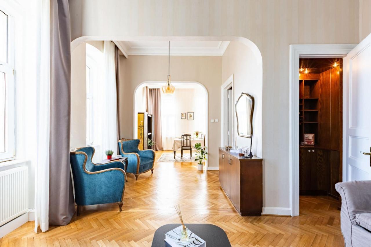 Historical Flat With A Lovely Sea View In Beyoglu Κωνσταντινούπολη Εξωτερικό φωτογραφία