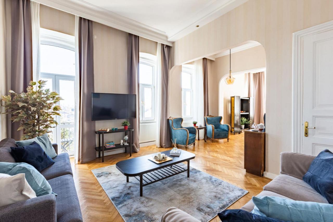 Historical Flat With A Lovely Sea View In Beyoglu Κωνσταντινούπολη Εξωτερικό φωτογραφία