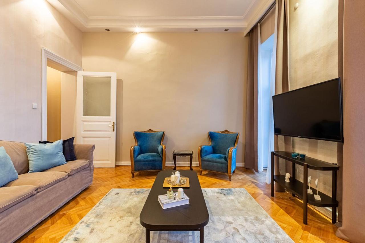 Historical Flat With A Lovely Sea View In Beyoglu Κωνσταντινούπολη Εξωτερικό φωτογραφία